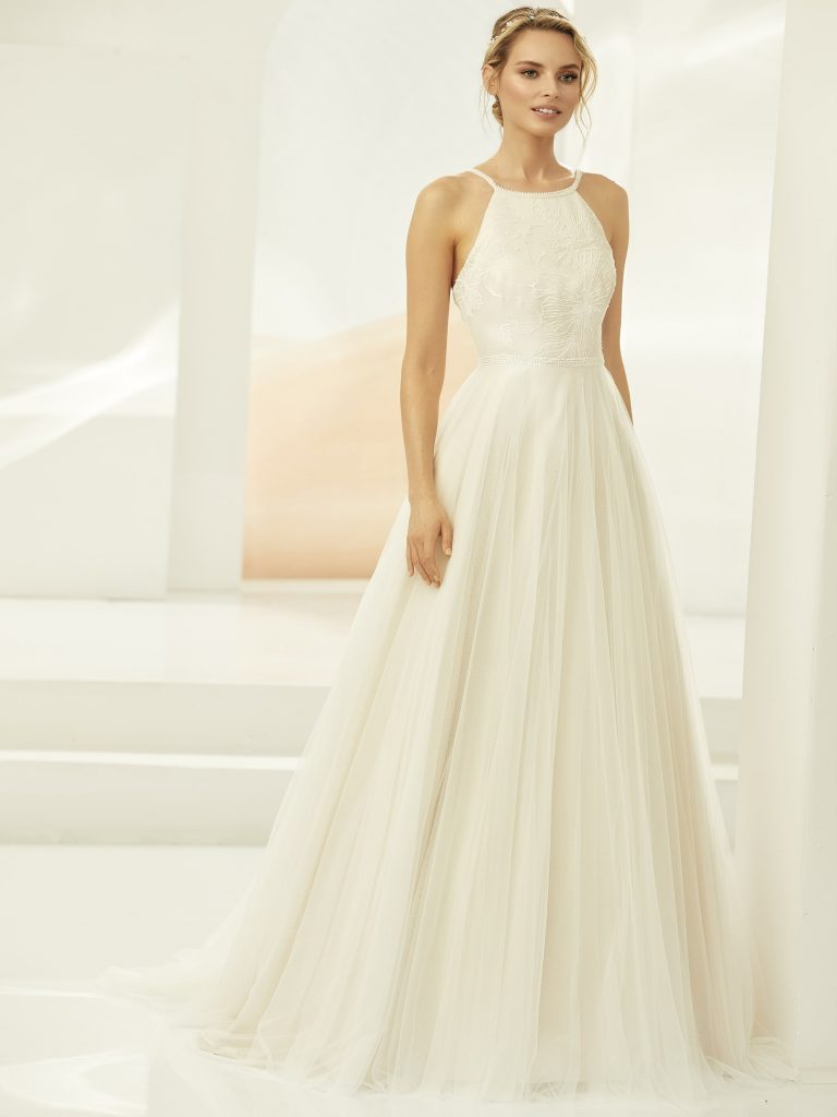 LOARA-Bianco-Evento-bridal-dress-1